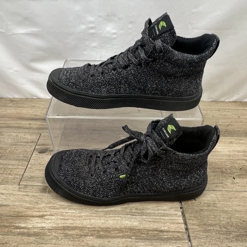 Cariuma Gray Knit Bamboo Walking Shoes Womens Size 9.5 High Top Sneakers